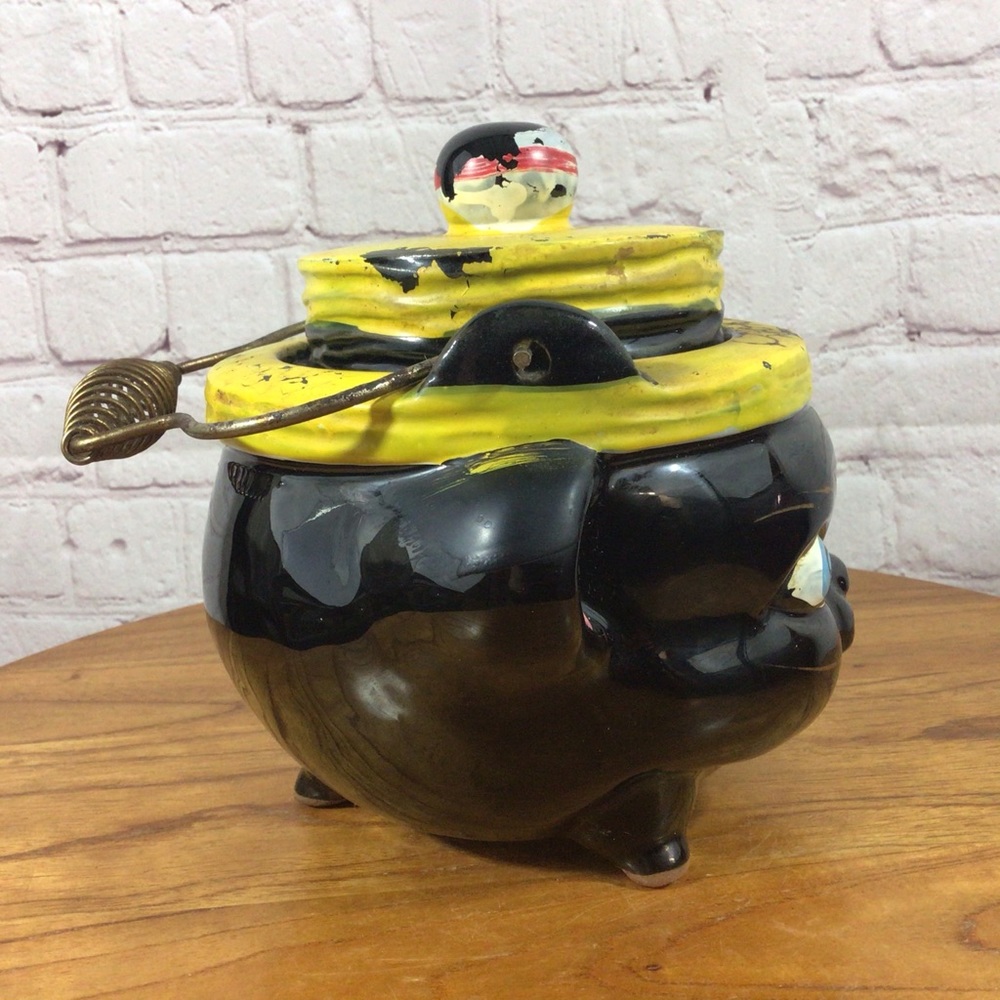 Vintage Hand Painted Americana Redware Norcrest Cookie Jar with Wire Handle - Picture 6 of 10